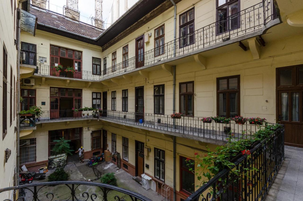 In Centre A16 Apartamento