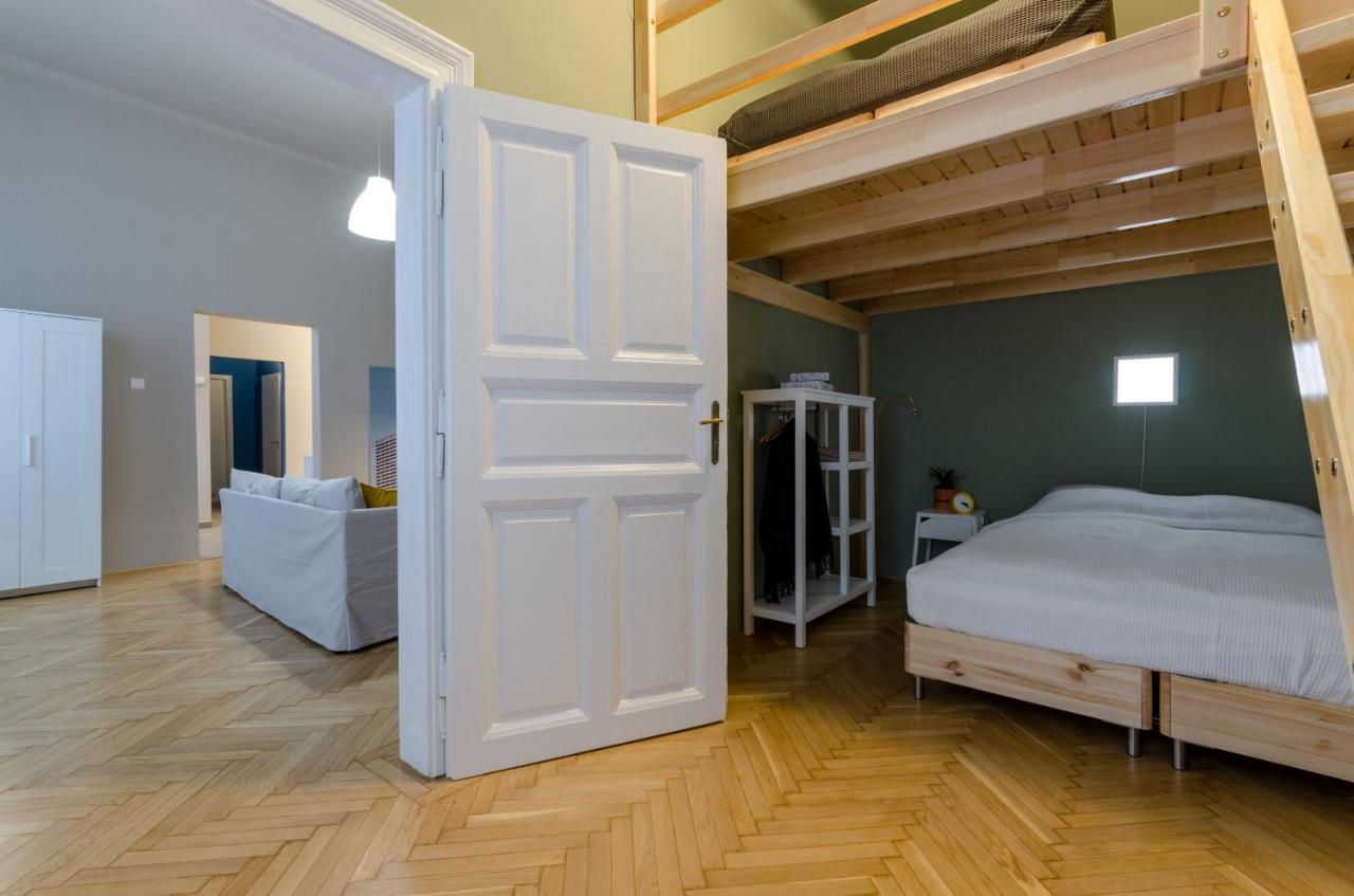 Apartament In Centre A16 *